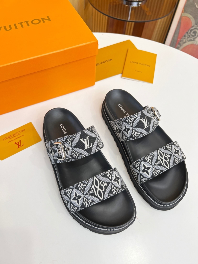 Louis Vuitton Slippers